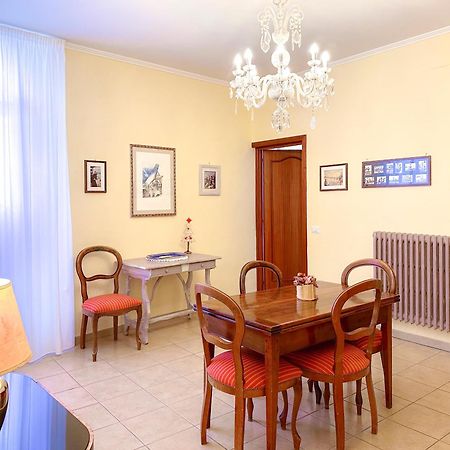 Appartamento Piazza Santa Maria Nuova Вітербо Екстер'єр фото